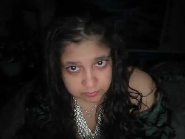 Live sex webcam photo for DUMBHOEMELANIE #291028598