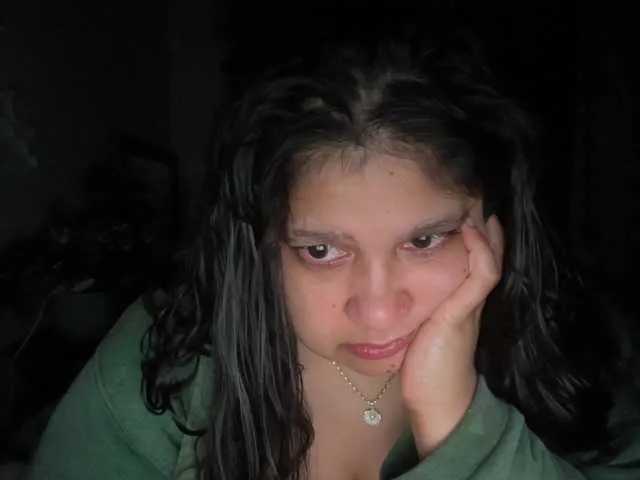 Live sex webcam photo for DUMBHOEMELANIE #291119171