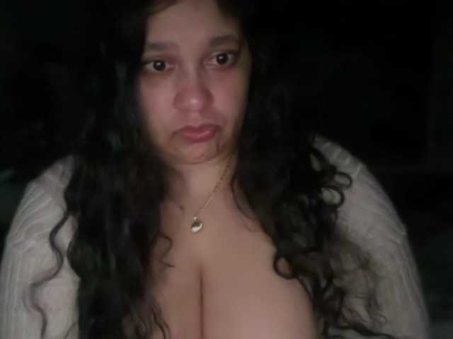 Live sex webcam photo for DUMBHOEMELANIE #291173913