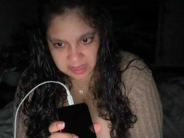 Live sex webcam photo for DUMBHOEMELANIE #291238482