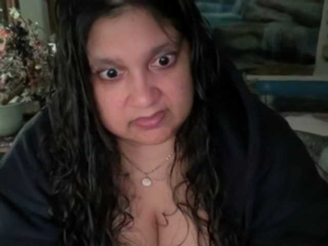 Live sex webcam photo for DUMBHOEMELANIE #291819627