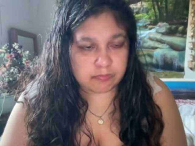 Live sex webcam photo for DUMBHOEMELANIE #291983816