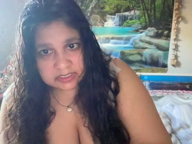 Live sex webcam photo for DUMBHOEMELANIE #292052205