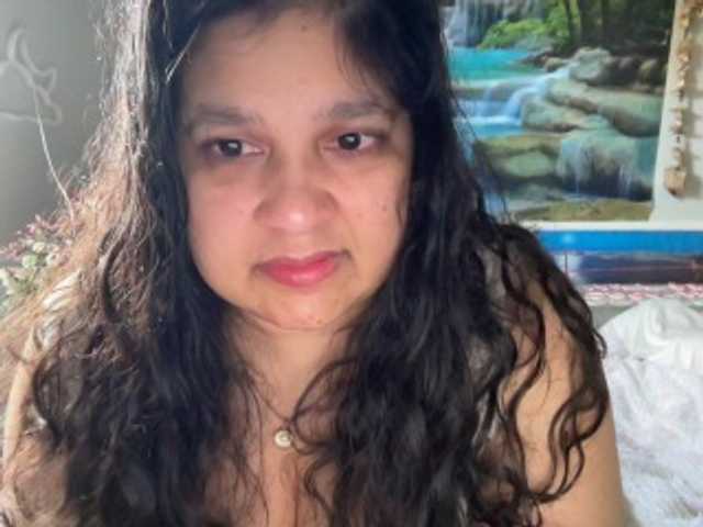 Live sex webcam photo for DUMBHOEMELANIE #292146287