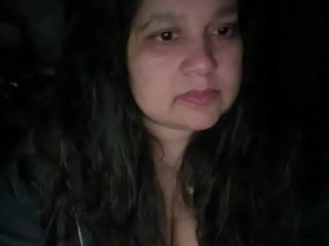 Live sex webcam photo for DUMBHOEMELANIE #292413622