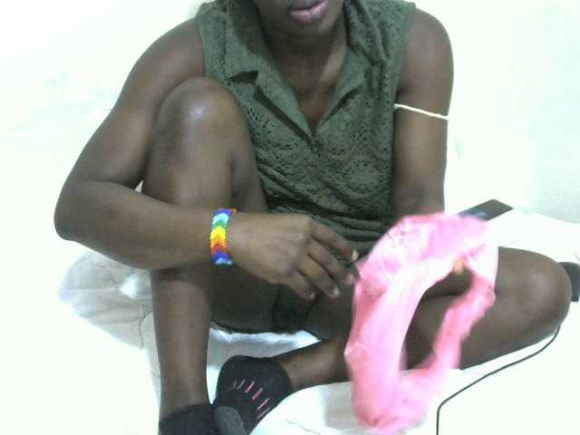 Live sex webcam photo for Daddiesgirl #276299868