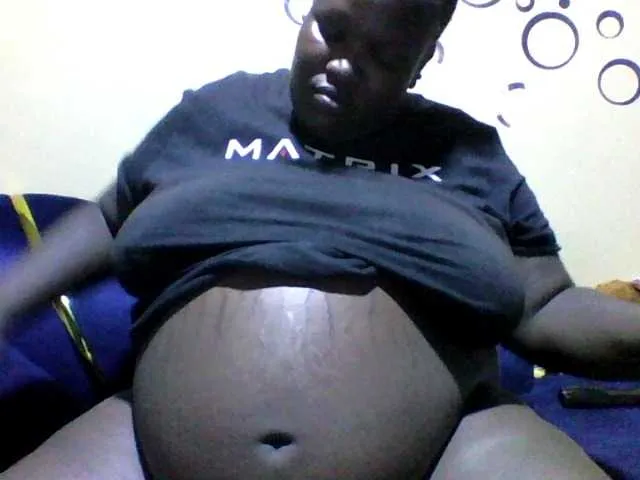 Live sex webcam photo for Daddiesgirl1 #290287857