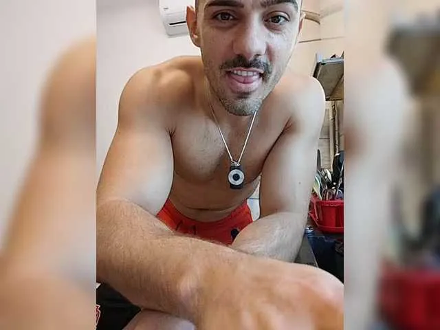 Live sex webcam photo for Daddyhotboy #292195155