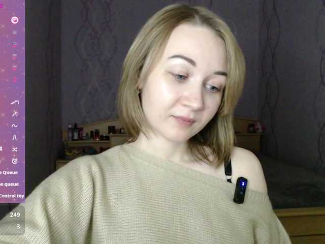 Live sex webcam photo for DaddysSluttyGirl #290788456