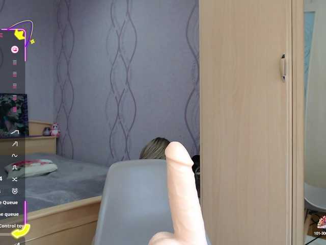 Live sex webcam photo for DaddysSluttyGirl #291131591