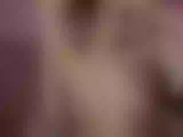 Live sex webcam photo for DaenerysDaen #276962247