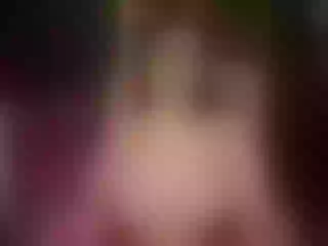 Live sex webcam photo for DaenerysDaen #277079548