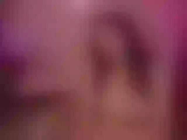 Live sex webcam photo for DaenerysDaen #277194752