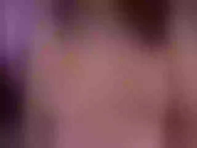 Live sex webcam photo for DaenerysDaen #290607917