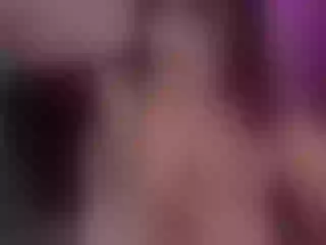 Live sex webcam photo for DaenerysDaen #290629257