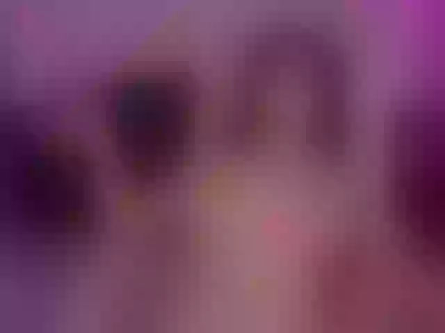Live sex webcam photo for DaenerysDaen #291319414