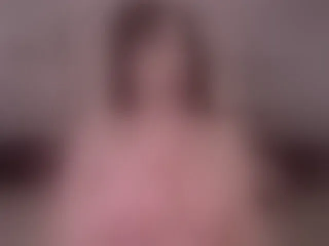 Live sex webcam photo for DaenerysDaen #293682353