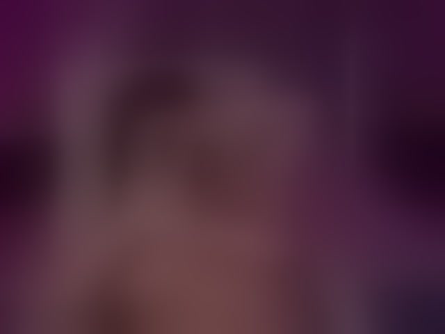 Live sex webcam photo for DaenerysDaen #294013336