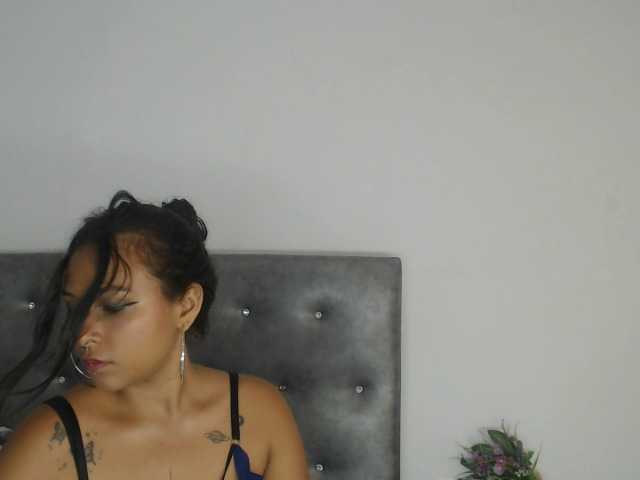 Live sex webcam photo for DafnneCox #277114025