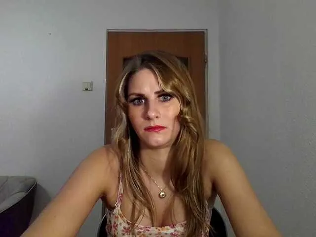 Live sex webcam photo for DagmarieFoxy #290558580