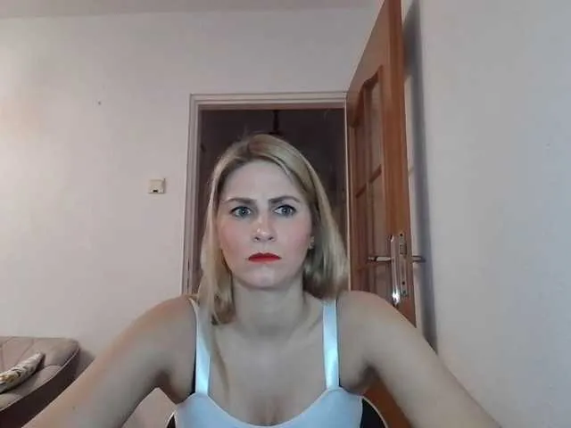 Live sex webcam photo for DagmarieFoxy #290903653