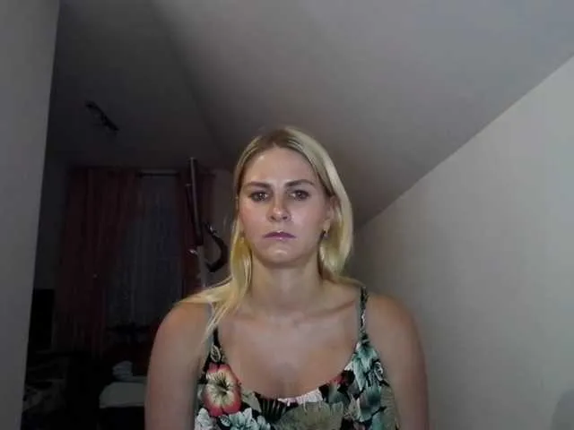 Live sex webcam photo for DagmarieFoxy #291778606