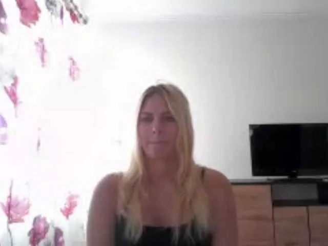 Live sex webcam photo for DagmarieFoxy #291912057