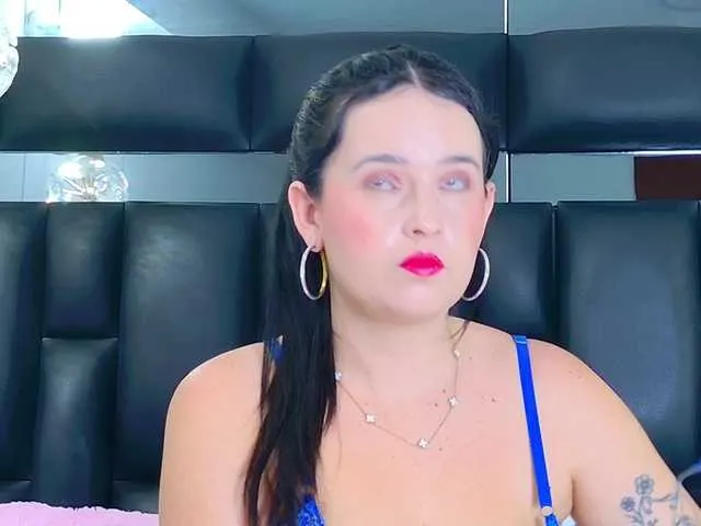 Live sex webcam photo for DahianaMoss #293766074