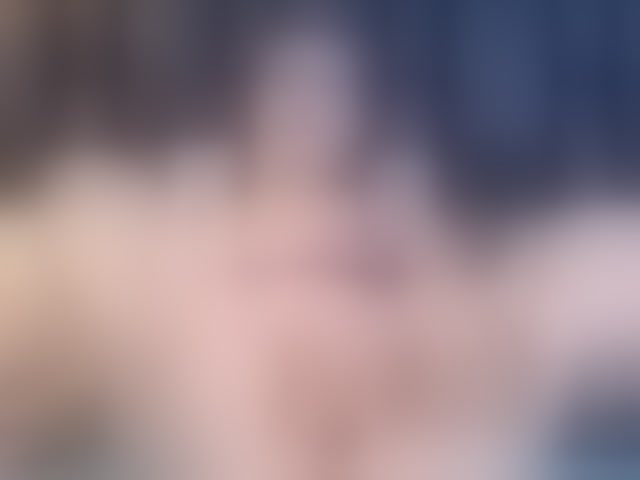 Live sex webcam photo for DahianaMoss #294308575