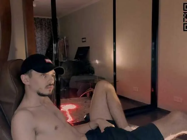Live sex webcam photo for DaimonHall #276646685