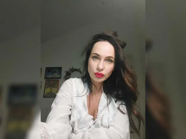 Live sex webcam photo for Daineko12 #290923430