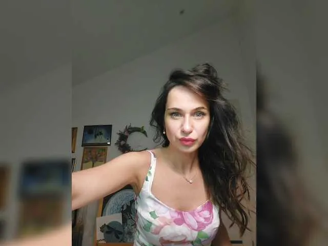 Live sex webcam photo for Daineko12 #291210349