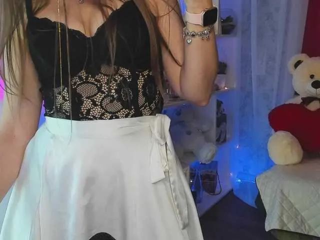 Live sex webcam photo for Daisy-777- #275666914