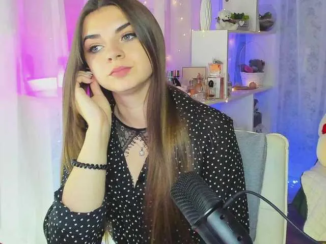Live sex webcam photo for Daisy-777- #275687779