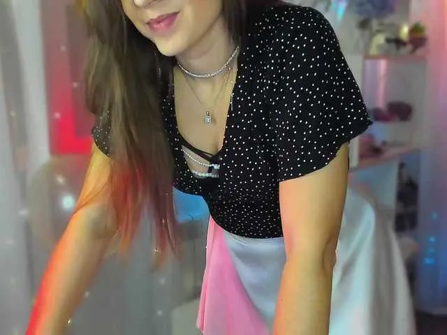 Live sex webcam photo for Daisy-777- #276932448