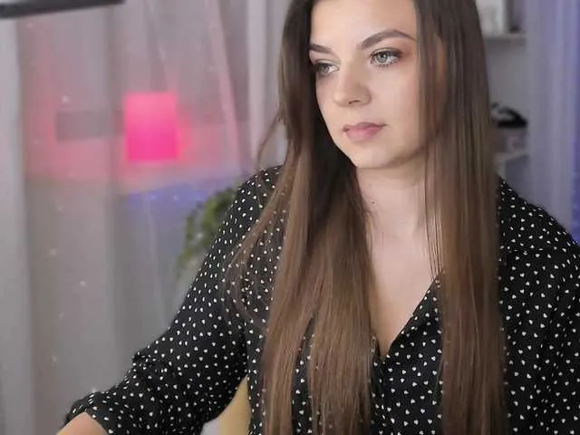 Live sex webcam photo for Daisy-777- #290754655
