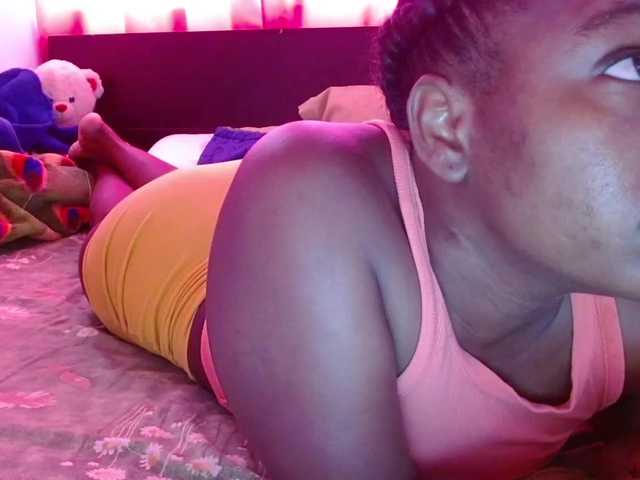 Live sex webcam photo for Daizy-cooper #272160238