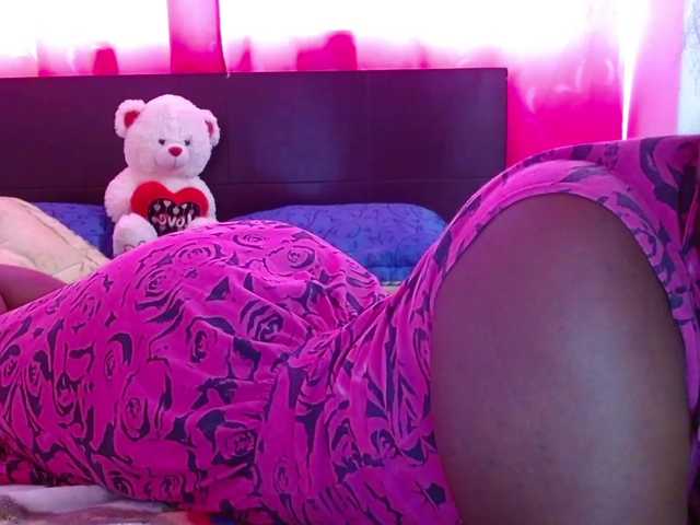 Live sex webcam photo for Daizy-cooper #272216404