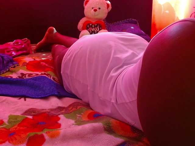 Live sex webcam photo for Daizy-cooper #272244100