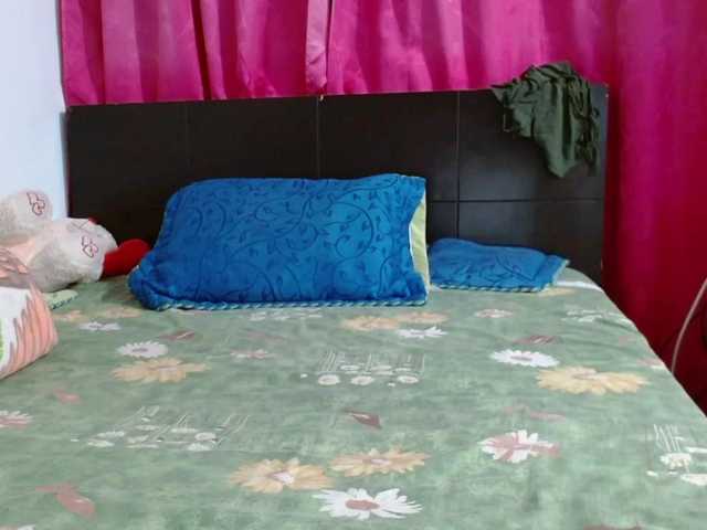 Live sex webcam photo for Daizy-cooper #272416818