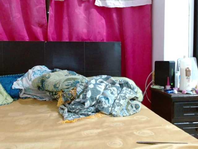 Live sex webcam photo for Daizy-cooper #272580137