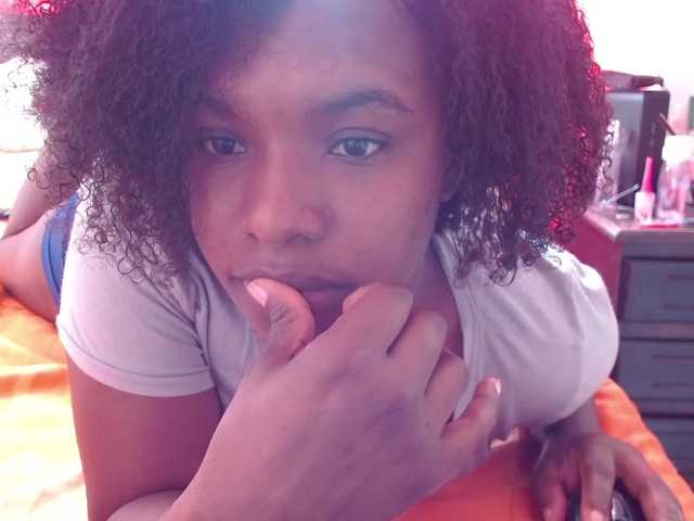 Live sex webcam photo for Daizy-cooper #272746021