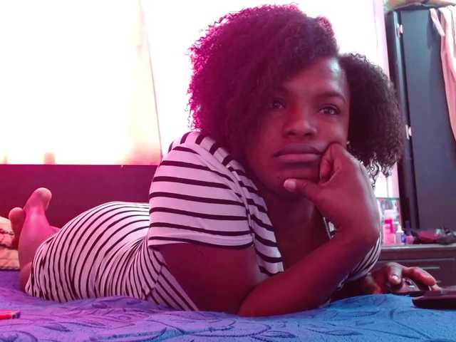 Live sex webcam photo for Daizy-cooper #272929940