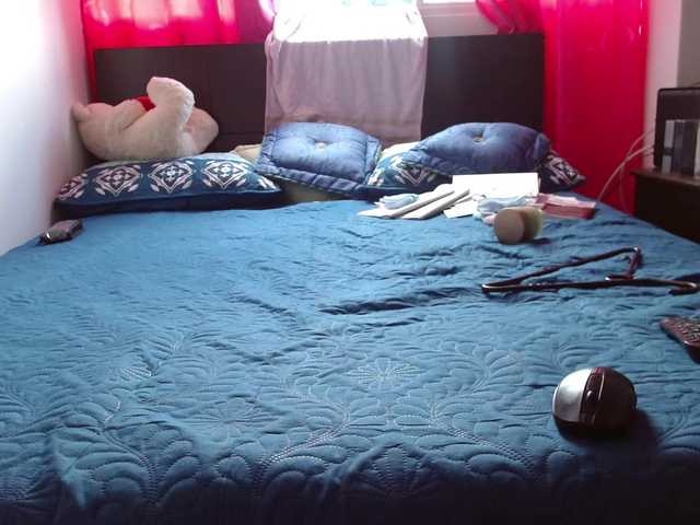 Live sex webcam photo for Daizy-cooper #273141961