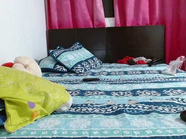 Live sex webcam photo for Daizy-cooper #273364245