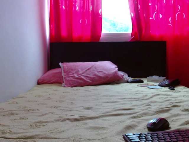 Live sex webcam photo for Daizy-cooper #273476136