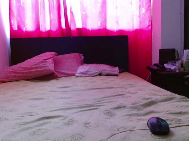 Live sex webcam photo for Daizy-cooper #273615920