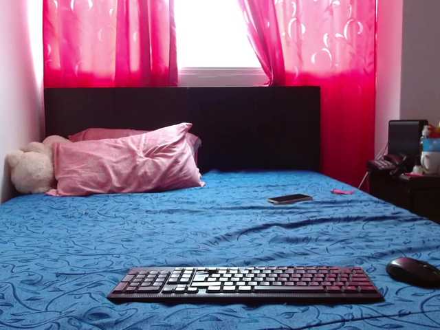 Live sex webcam photo for Daizy-cooper #273714050