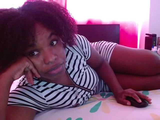 Live sex webcam photo for Daizy-cooper #273910005