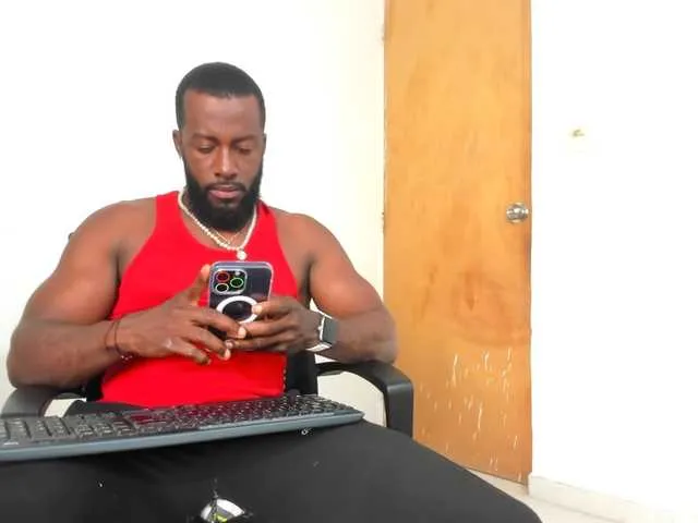 Live sex webcam photo for DaleHamilton #290870011